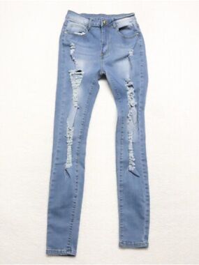 Distressed Light Blue Women’s Skinny Jeans